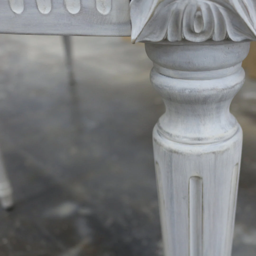 Gustavian Dining Table (Extendable) - Image 6